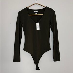 BNWT Aritzia Contour Olive Bodysuit